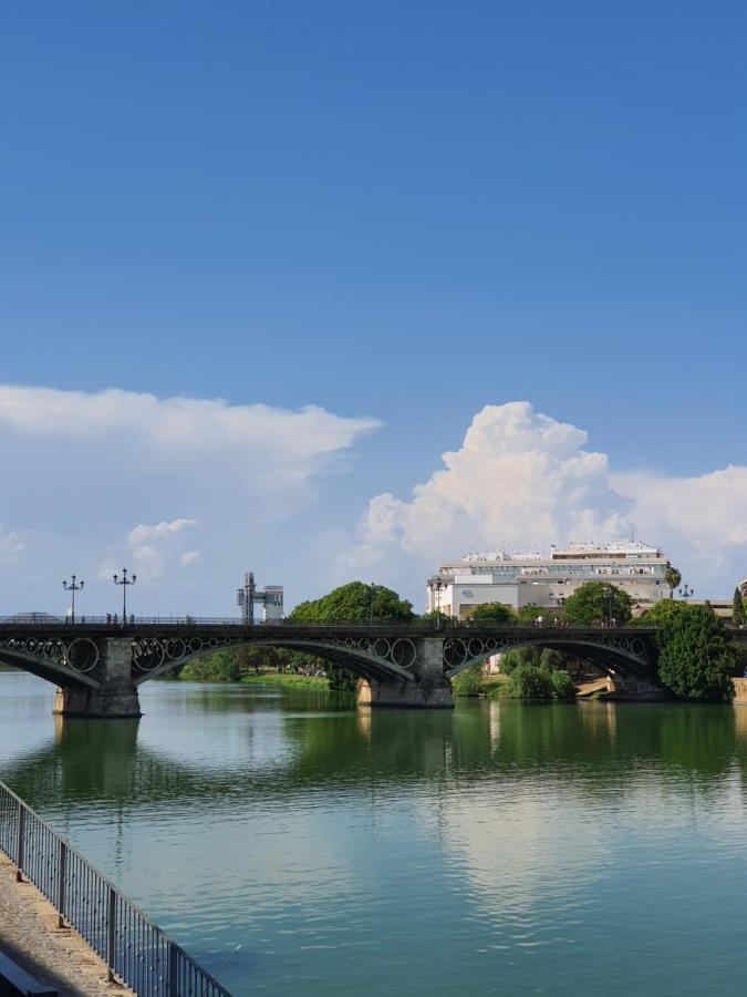 Nat Pureza De Triana Lägenhet Sevilla Exteriör bild